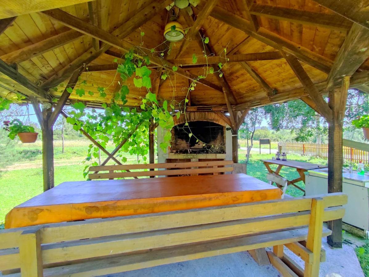 Apartments Eco Forest Resort Rakovica Eksteriør bilde