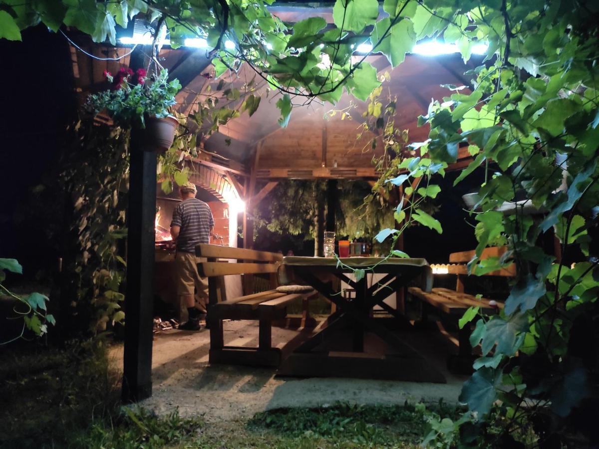 Apartments Eco Forest Resort Rakovica Eksteriør bilde