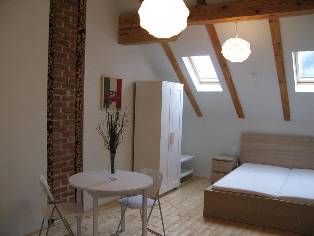 Apartments Eco Forest Resort Rakovica Rom bilde